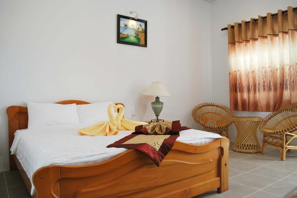 Phi Yen Hotel Chi Khu Co Ong Номер фото