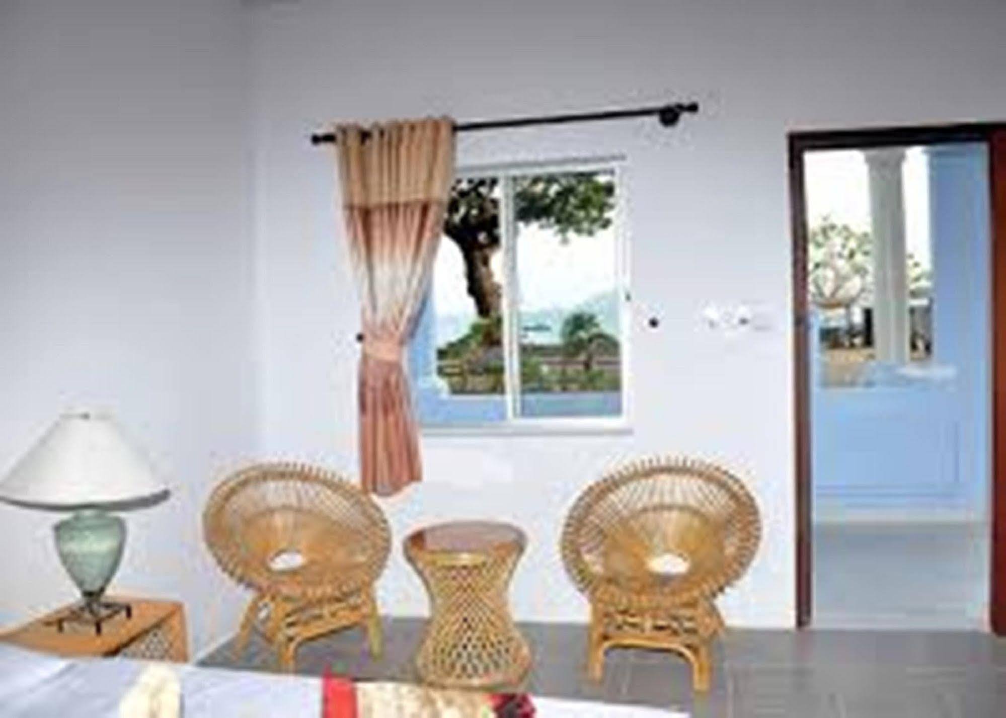 Phi Yen Hotel Chi Khu Co Ong Екстер'єр фото