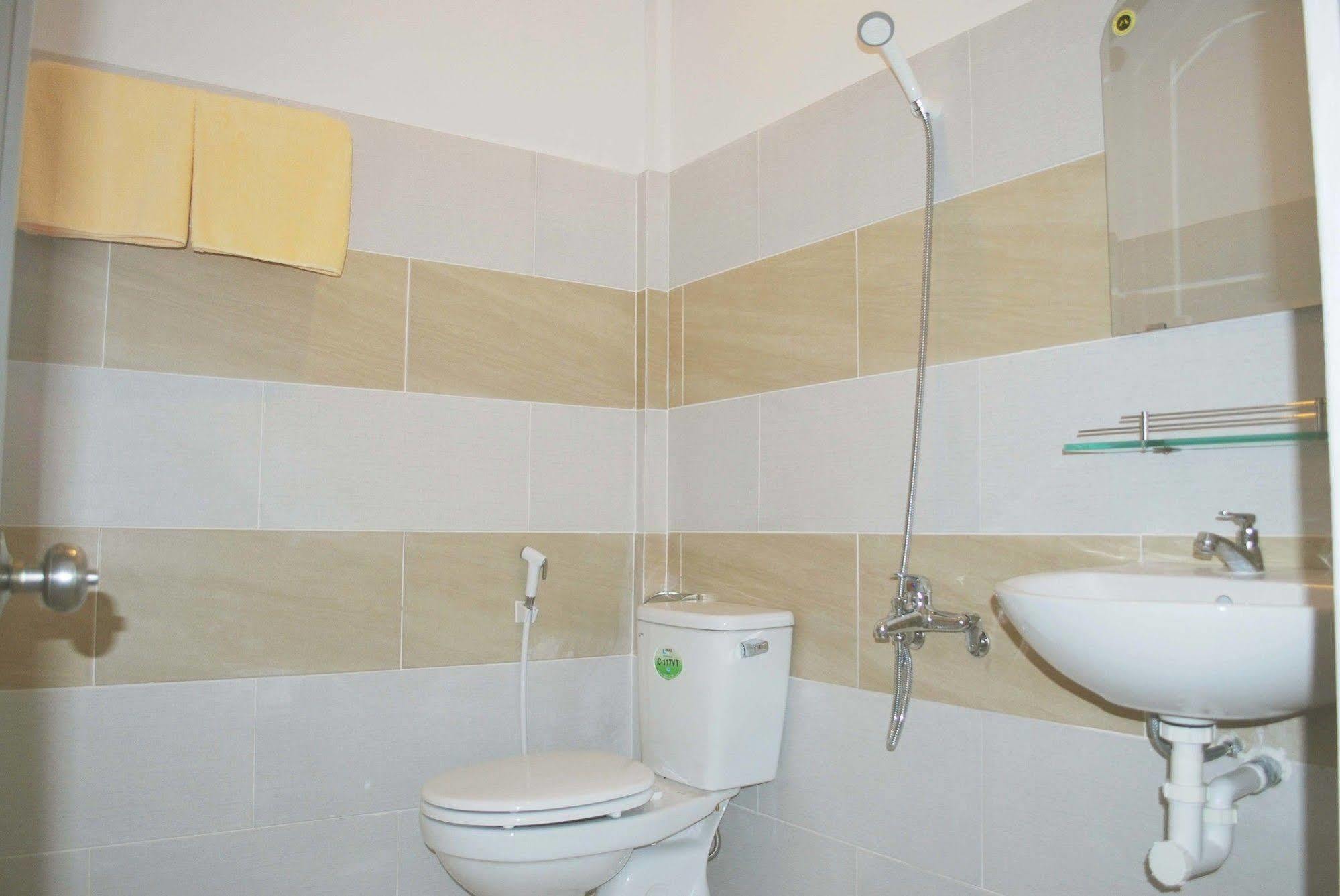 Phi Yen Hotel Chi Khu Co Ong Екстер'єр фото