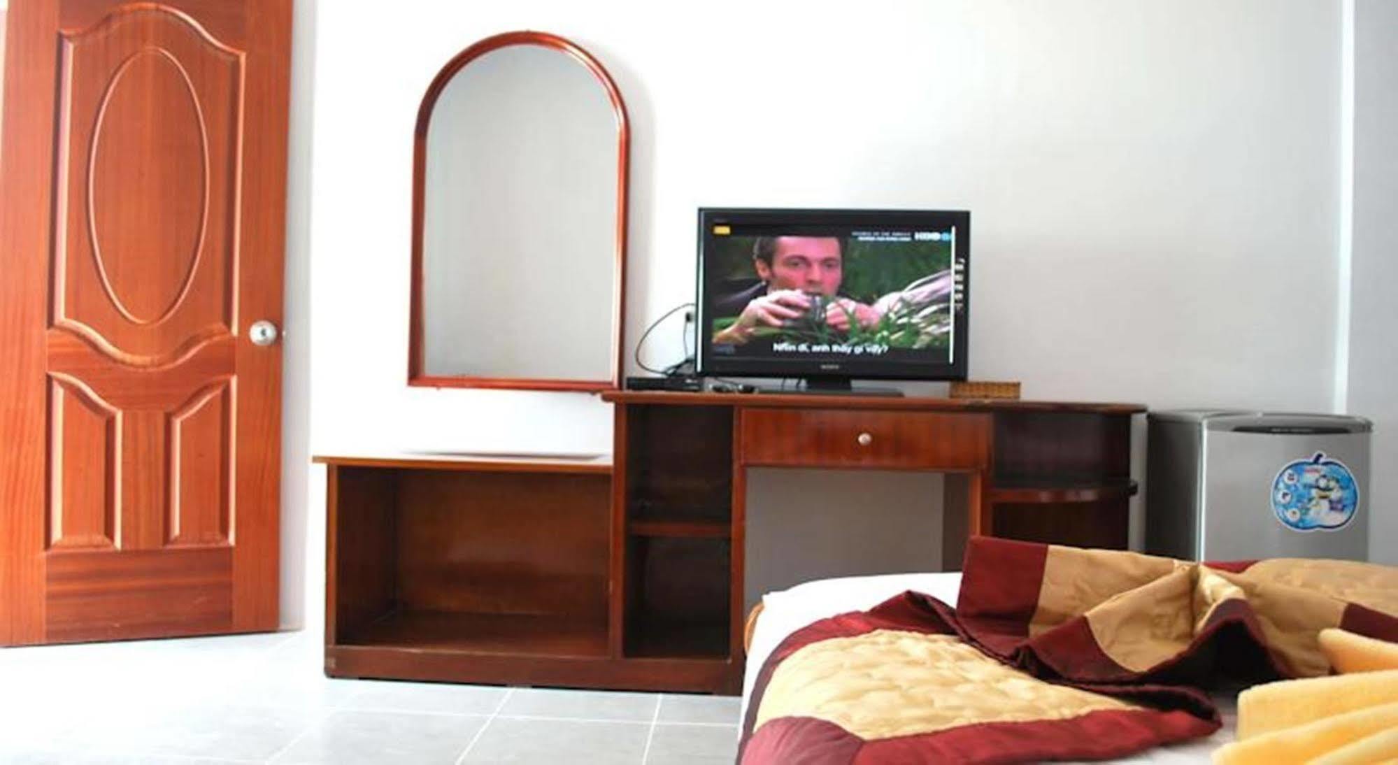Phi Yen Hotel Chi Khu Co Ong Екстер'єр фото